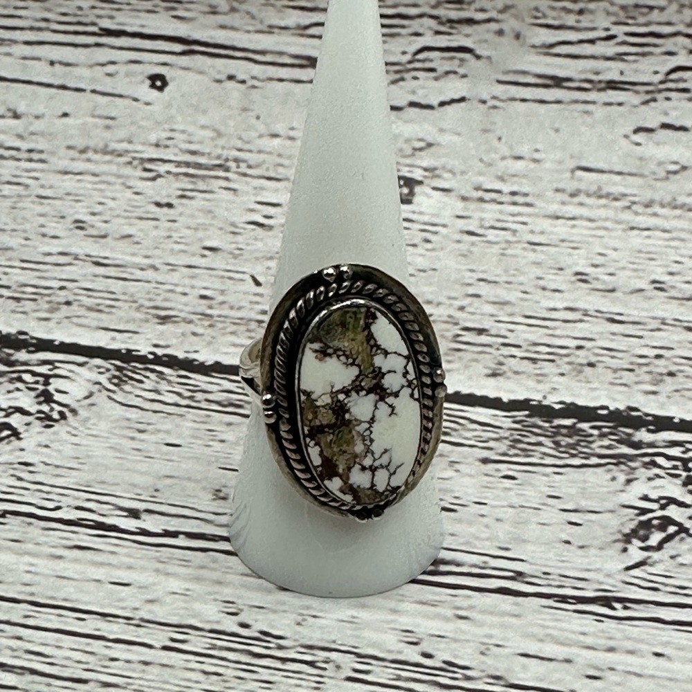 Elegant Silver and White Horse Stone Ring